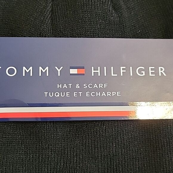 TOMMY HILFIGER 2-PIECE BLACK HAT AND SCARF SET, NEW! - Picture 2 of 5